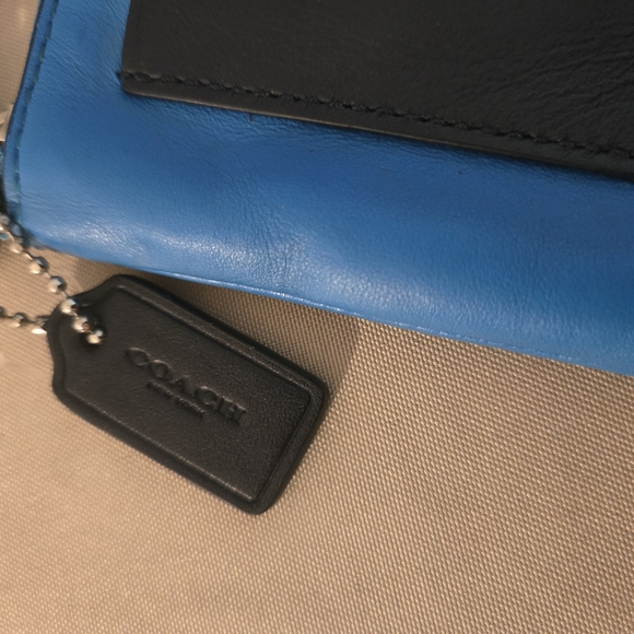 Coach Colorblock Corner Zip Small Navy Azure Blue Wristlet Wallet Bag Clutch - Picture 5 of 8